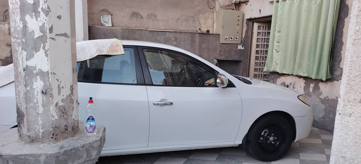 ياالله السلام عليكم لنترا بغداد بسمي بيه صبغ قليل بل جاملغ الغلفي بدون داخل وبيه شبر كارت بل بنيد اثر تكشير فقط موديل ٨ ماشيه ١٣٠ حقيقي ستخدام شخصي وين ميعجبك افحص سعره ١٠٢ وبيه مجال مكينه ١٦٠٠ بسمي ***********
