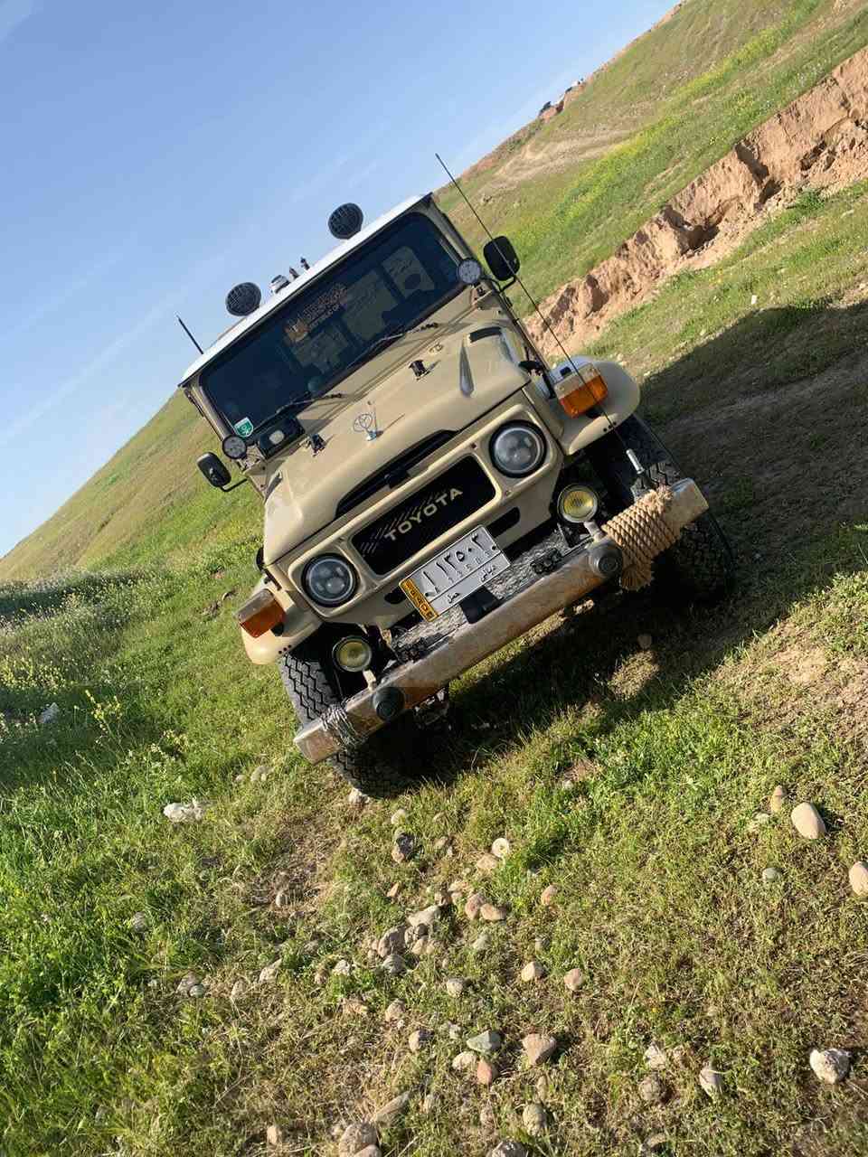 سلام عليكم لبيع لا كروز موديل 84كل عل بل بس صبغ جماليه رقم مبايل ***********
