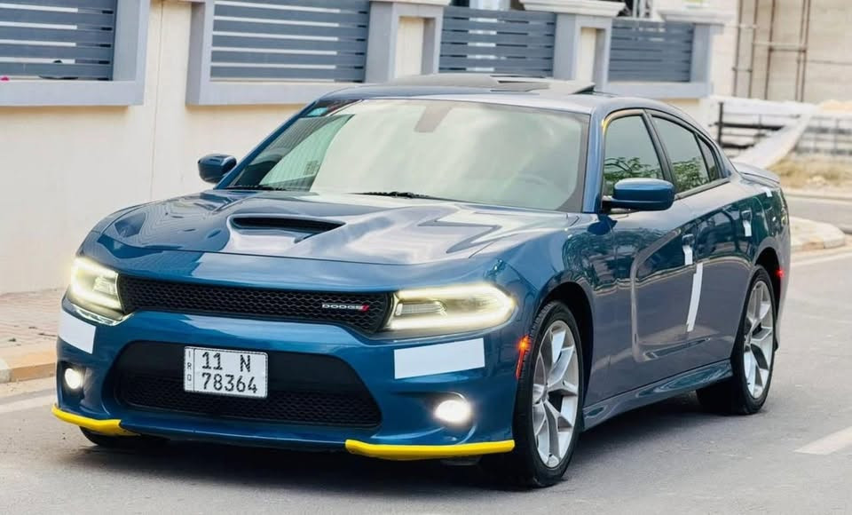 جارجر GT  للبيع او المراوس   
الرقم بغداد بأسمي
سنويه ورقم جديد 
الموديل 2023(خليجي) . 
وكاله هارلم 
السياره كفاله عامه من الصبغ والتبديل والبارد
الون : أزرق بحري
المحرك : V6.  3.6L .
المواصفات :
* شاشه كبيرة مع نظام ملاحة GPS .
* الشاشة مع اوپشنات SRT . 
* سستم صوت الپاين مع سماعات پريميوم .
* فتحت سقف (سلايد) . 
* مقاعد جلد رياضية . 
* مقعد السائق كهربائي . 
* حساسات خلفية . 
* تشغيل عن بعد . 
* محدد سرعة . 
* تلفون بلوتوث . 
* كاميرا خلفية .
* مرايا متحسسة للاضاءة العالية .
* كير شفتر بالستيرن . 
* دخول ذكي (بصمة) .
العنوان : بغداد الكرخ

الهاتف : ***********
مغلفه : PPF ضمان 10 سنوات

السعر:٢١٠$ بيع مستعجل
