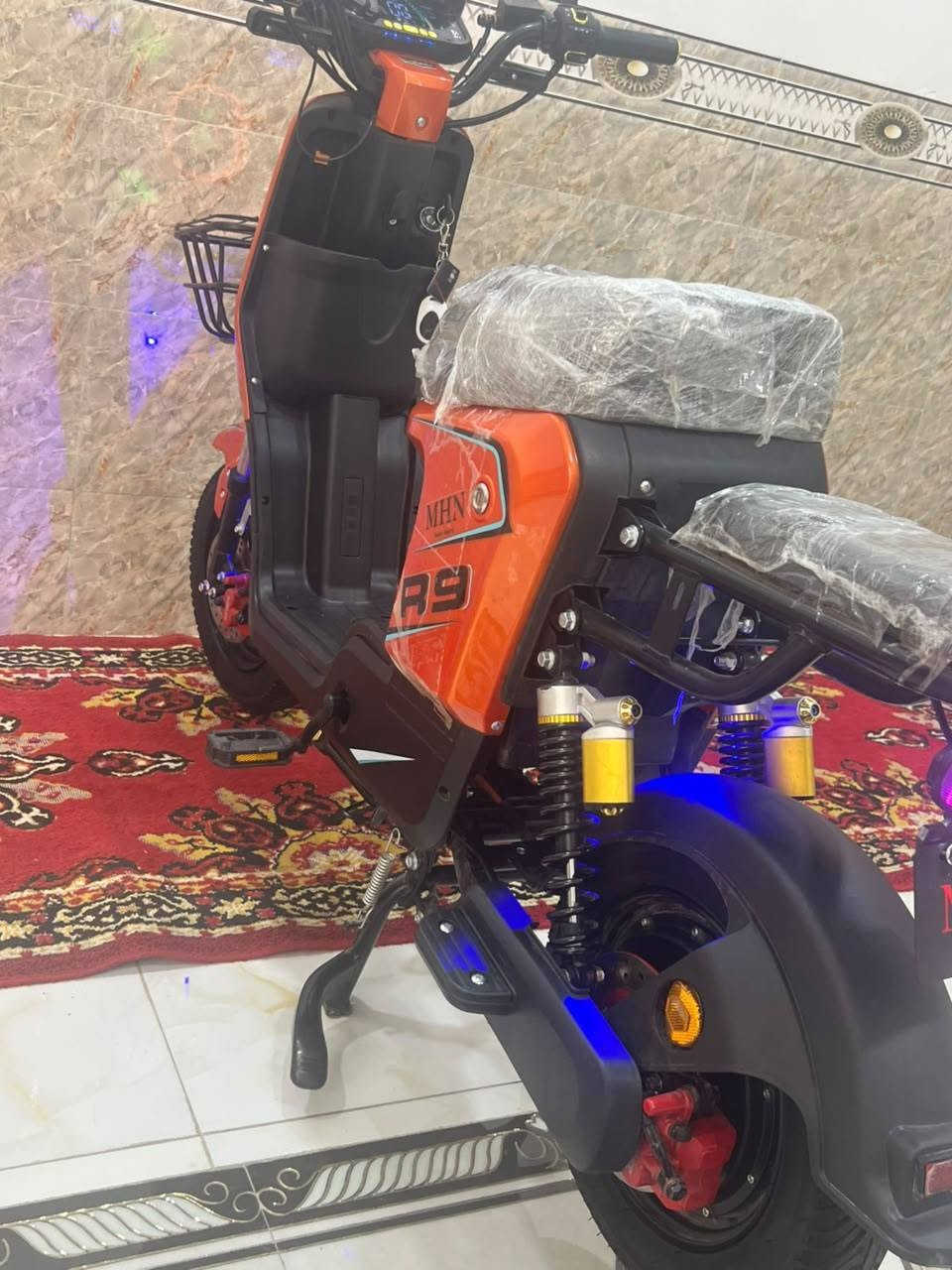 سلام عليكم دراجه شحن للبيع r9ما صارلها سبوع من ماخذها  رقم ***********اتصال فقط
