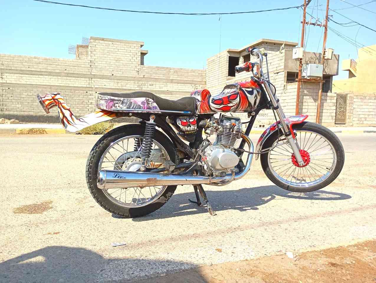 البيع دراجه نامه موديل 25 صاصي 17 المكان ديالى شهربان ***********
