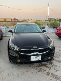 كيا فورتي موديل 20 للبيع سيارة وارد امريكي حادثها قطعة وحدة حافة البني...