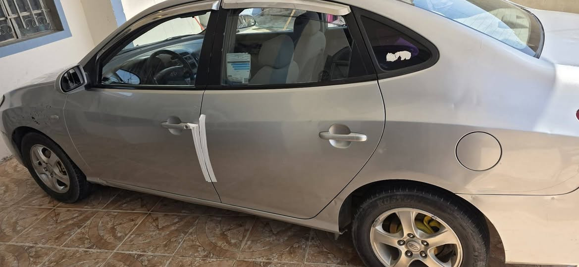 السلام  عليكم مكلف بل النشر افانتي ادوات للبيع فقط بدون مراوس 
كير 
محرك
صدر
تبريد
كلهه شرط والكشر شوف العين 
السعر 37 وبيها مجال قليل جدآ

الاتصال ***********
