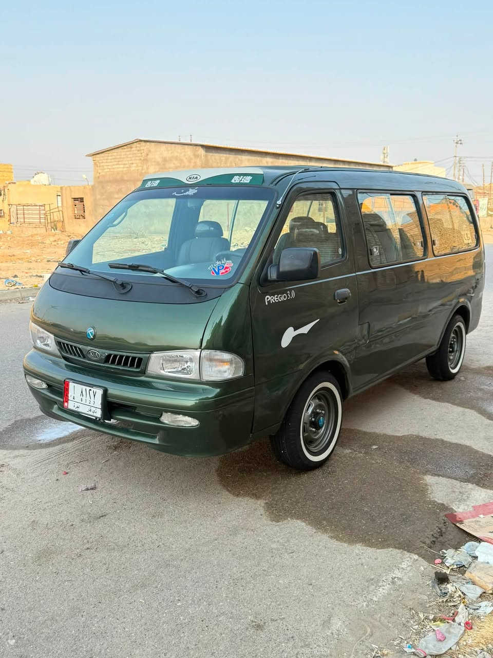 ريجو موديل 1997 بسمي تحويل ثاني يوم مصفره هيئه ومرور صاعده هزه وكامله مكينه وكير وأكسل جدد حداديه إماميه وخلفيه جديده تخم تاير جديد شواصي جدد كشنات وبطاين وكاعيه جدد كهربائيات شغاله للاستفسار التصال على الرقم ***********
