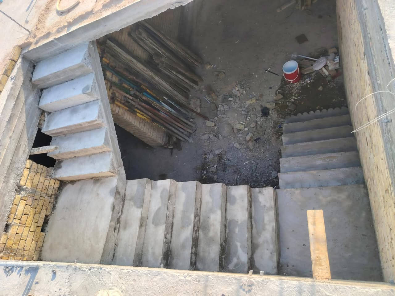 لسلام عليكم
نجار ابو قالب🔨 شغل درجه اولى🔨 مصمم دروجه🪜 واجهات وخرائط📑 🏤  تسليم مهندس للتواصل خاص او الاتصال على الرقم *********** 
متوفر واتساب واتصال 
   🔨 شعارنه🔨 مصداقيه بل مواعيد. 🔎ودقه العمل
