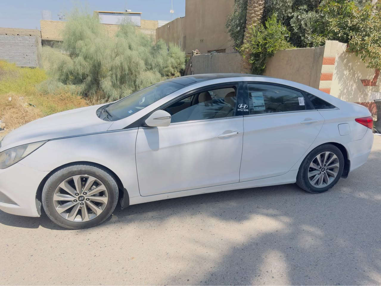 السلام عليكم

سياره هيونداي سوناتا موديل 2013شكل ال14 خليجي 

حجم المكينه 2400دوش (مفتوح)

حداديه ممتازه 

تايرات جدد 

حادث هلال الجاملغ الخلفي وبابين مصبوغ اثر شخوط 

رقم اربيل تريد تحويل تريد وكاله 

عنوان السياره كربلاء الحسينية 

سعر 115$ 

رقم الهاتف *********** كربلاء, العراق
