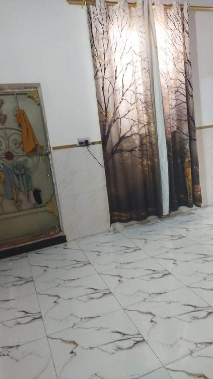عند ال ابو حجر • قرب المجمعات السكنية • مقدم ٣ اشهر