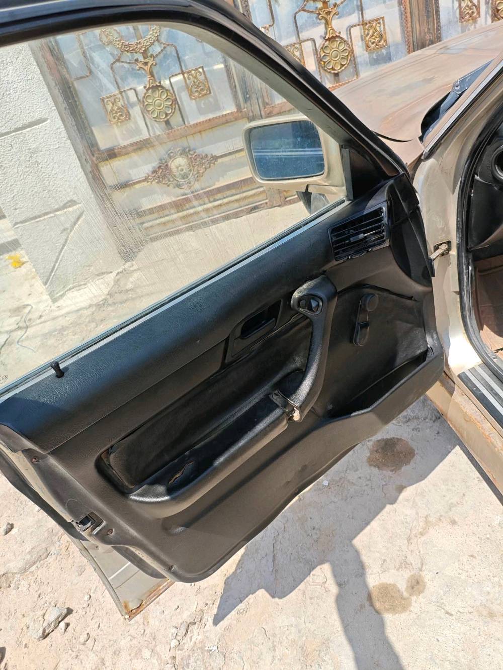 بي ام محور فيفيتي كير ومحر كفاله تحويل ثاني يوم تبريد ثلج  مكانه الحكيميه البصرة سعر 30 بيها مجال قليل  ***********