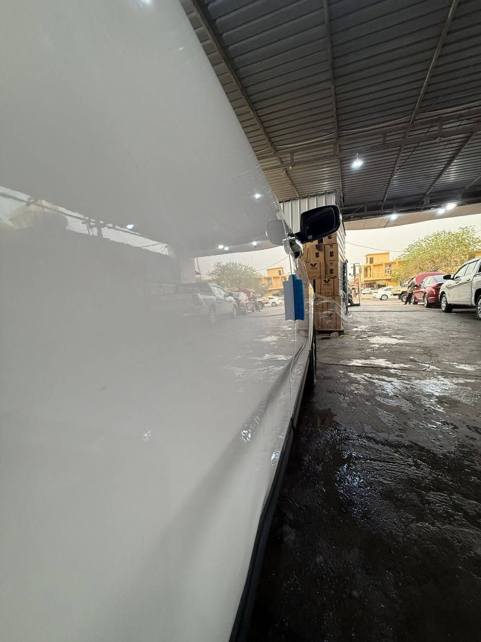 تم عمل بولش على #KIA_Sorento✅
تجديد الماصدات والجام ضمان سنه بالعمل 
#واسط_العزيزية_الشارع_الجديد📍
محطـة غسل الجوادين 
📞:***********
بأداره ستار علي
