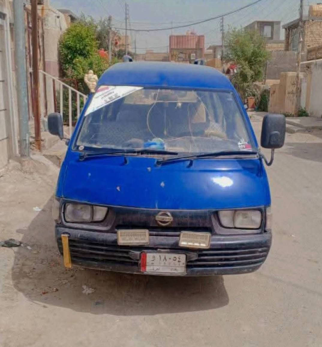 فارة 10راكب • ١٩٩٥ • رقم بغداد