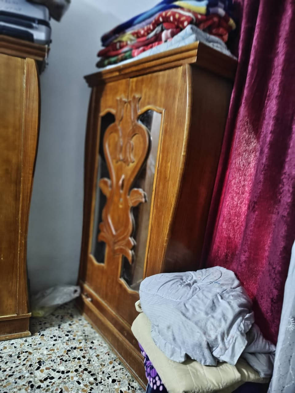 غرفة نوم • نجارة عراقية • ثقيل