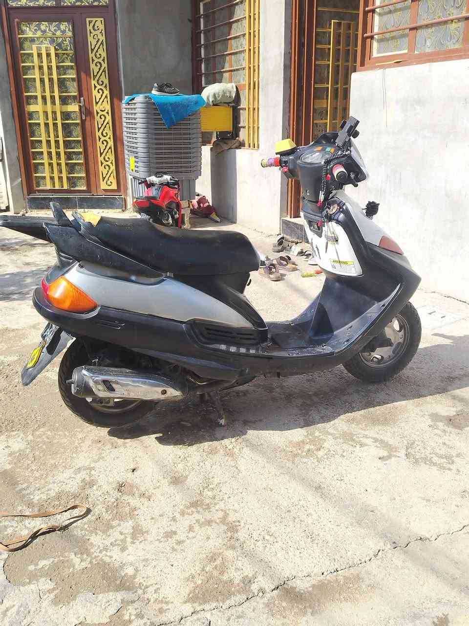 سلام عليكم دراجه فراشه فضاءي دراجه نضيفه سعرها 350 بيها مجال+964 778 021 0212
