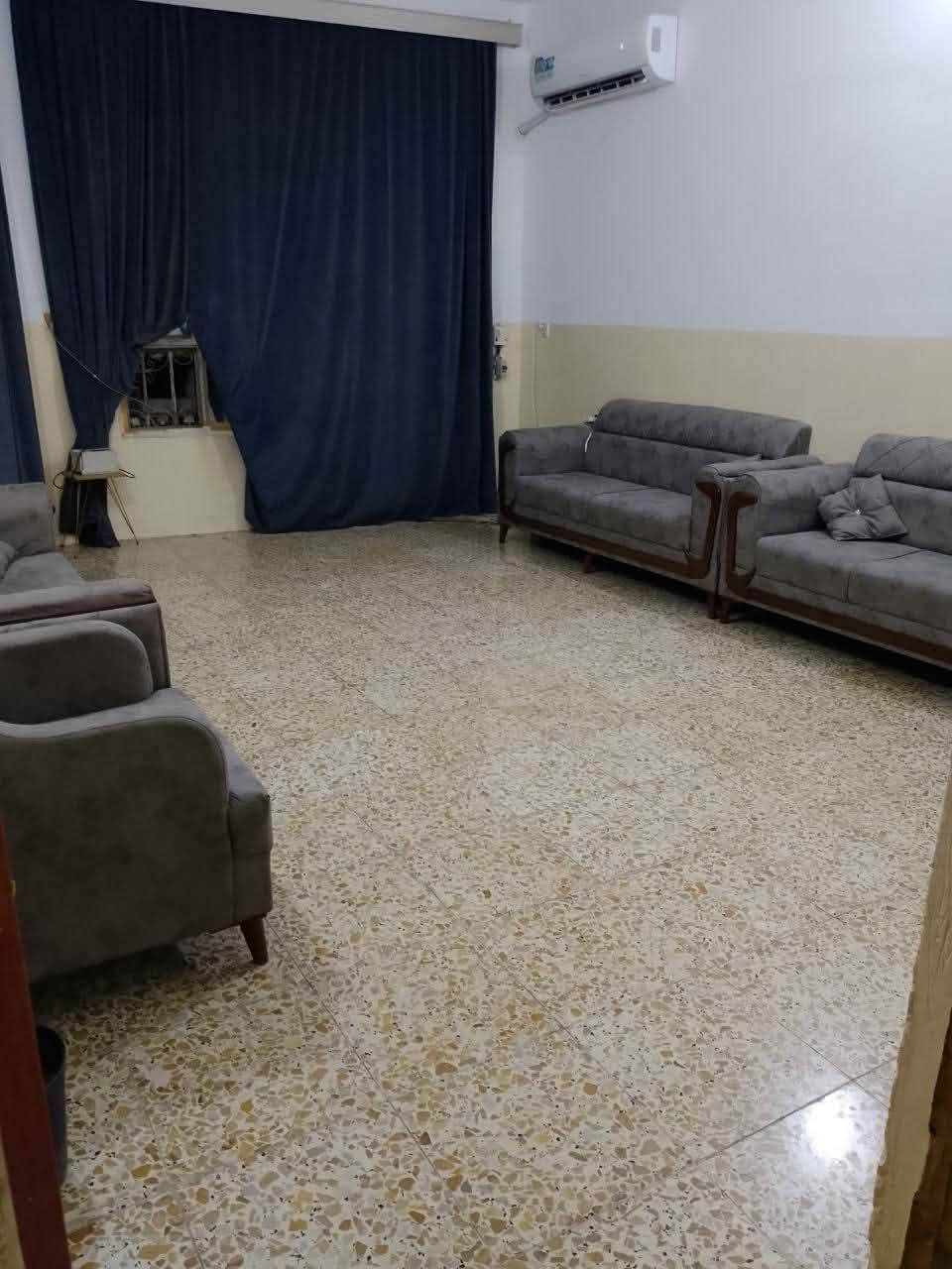 أبو خستاوي • ٢٠٠م • ٢ غرف