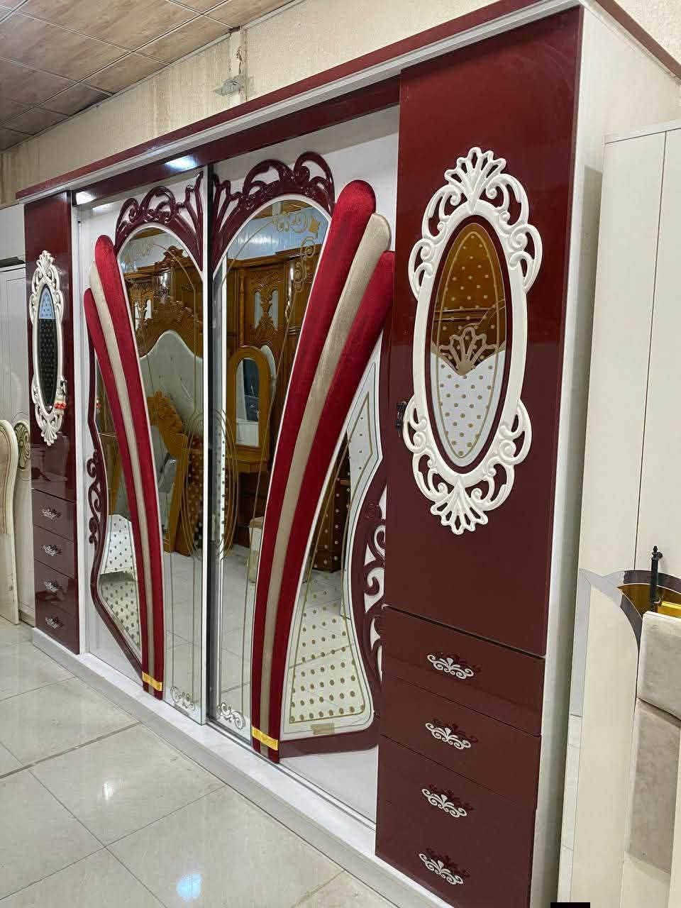 مكتب نقليات (***********)متخصص لنقل الاثاث🧳وتحويلات البيوت🏠 من سياره كيا .وعمال👷ونجار
لفتح وشد الغرف👷مع فتح وشد السبالت وصيانتها 📞 داخل وخارج بغداد🚛ما عليك غير تتصل وتدلل📱مع  حفظ الاثاث..الي يحتاج يتصل+ واتساب(***********) (***********)
