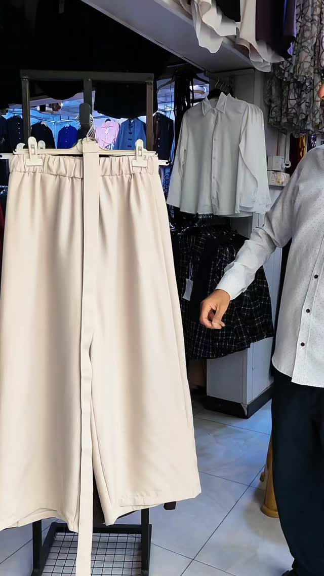 سوق الشيوخ • ملابس