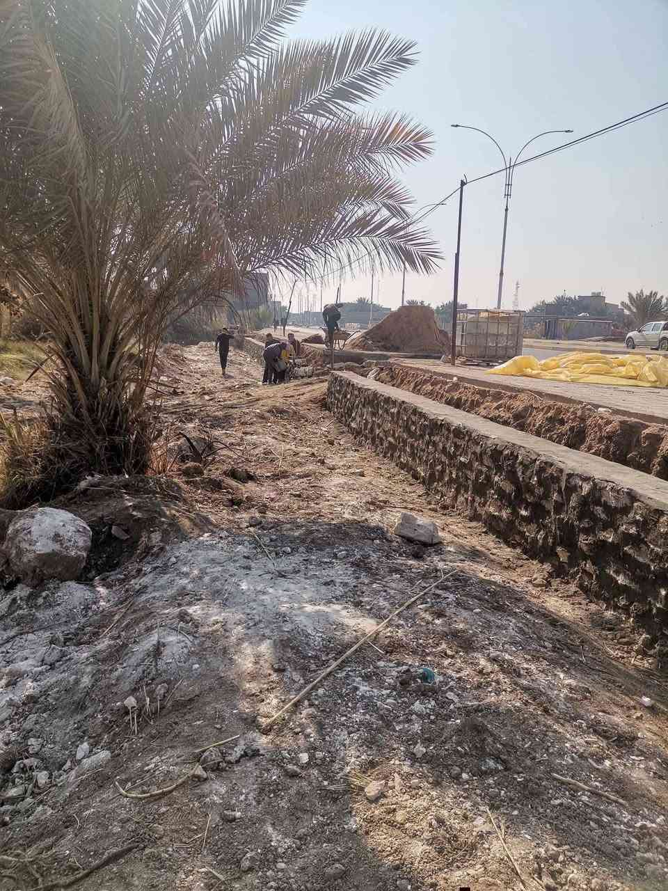 خدمات بناء • عامل بناء • شغل