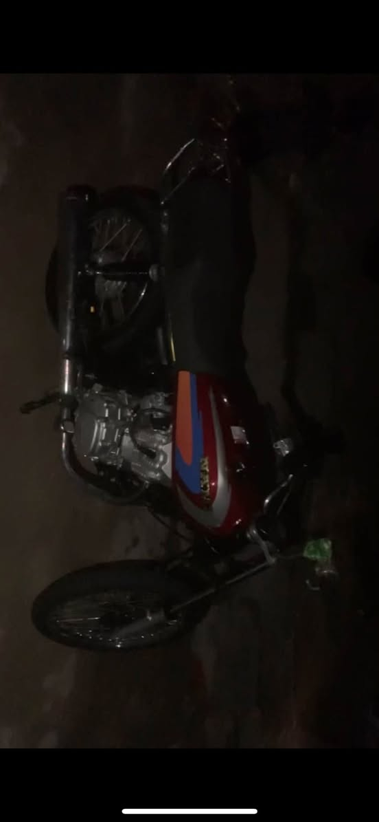 سلام عليكم دراجه نامه شلامجه موديل 26 تعمير قبل 5 اشهر دراجه نضيفه اي عيب مابيها كبس تراي مالك للبصره عيبها فقط ويل كدام بي عواج شويه يرادله جرخ السعر 600 وبيها مجال للشراي الرقم *********** فقط واتساب راسلوني
