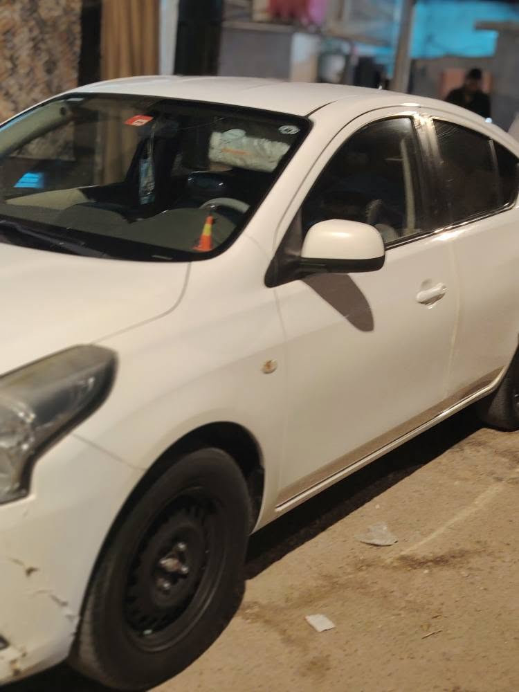 السلام عليكم  
للبيع او مراوس 
نيسان صني مديل 2022 رقم اربيل بسم ولد بالبصره بيهاا ضربه بالداير على وضعهاا والباقي كفاله تبريد مكينه كير كهربائيات كلهاا كفاله الاستفسار *********** السعر 105 وبيهاا مجال البصرة, العراق
