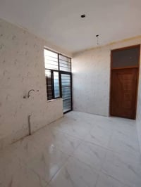 بيت للبيع • ١٠٠م • حي الحكيم