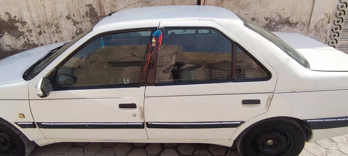 بيجو 405 • تايرات جديدة • كهرباء شغالة