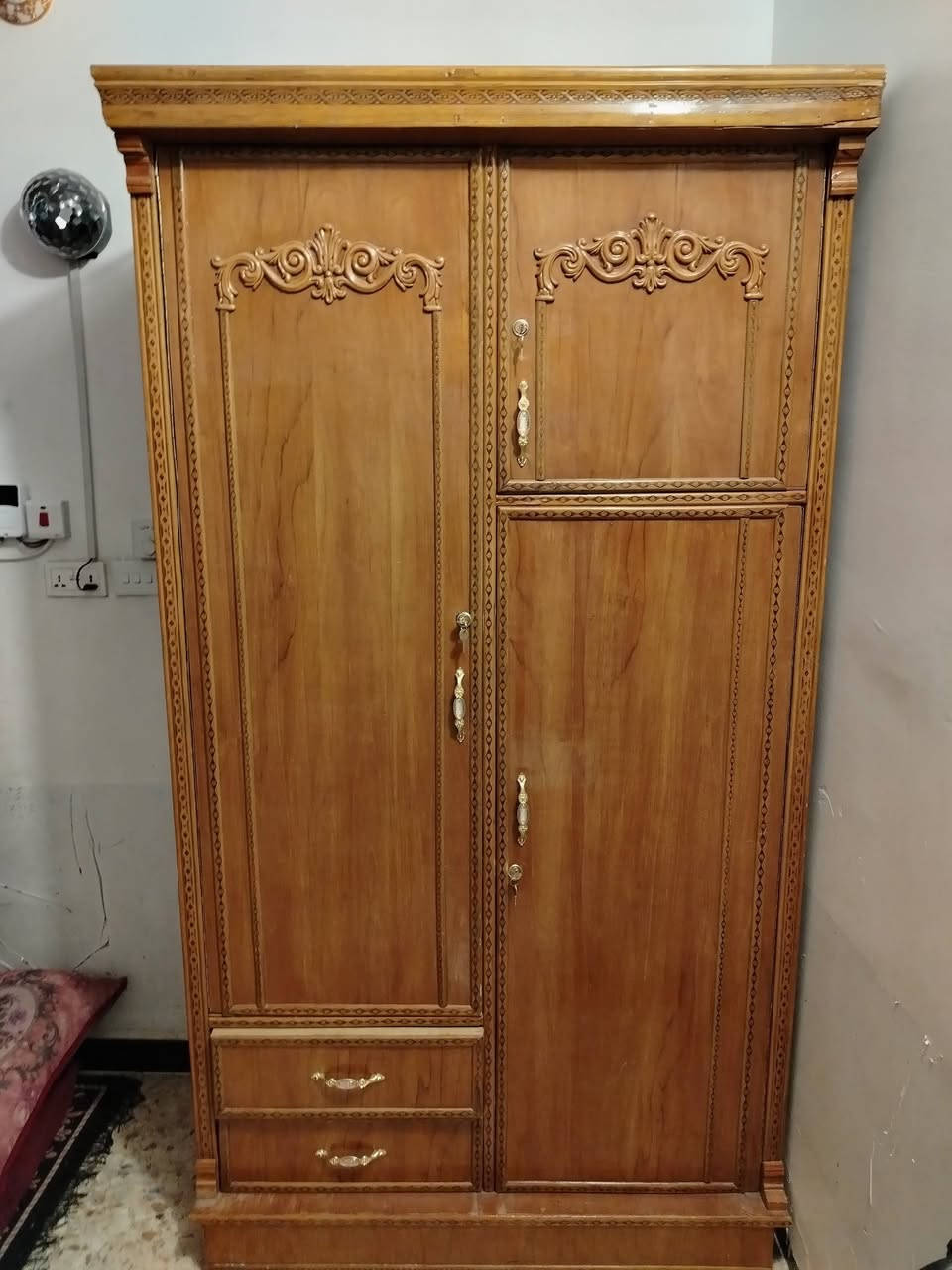 كنتور للبيع اخوا الجديد الاتصال على الرقم ***********
