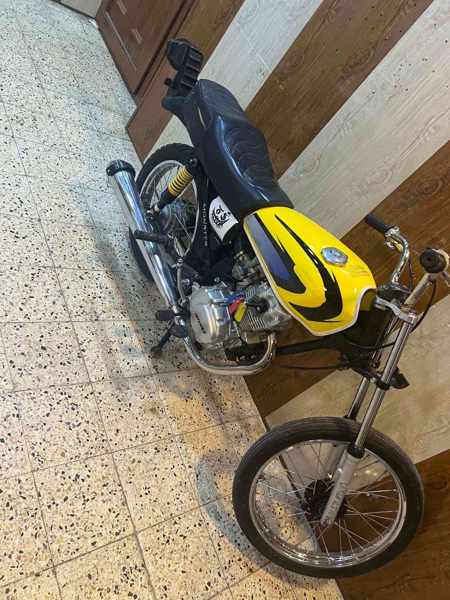 سلام عليكم مطور انتنس مدير 26 مطور حلو وكعد ويل وره جديد مطور كمل ما يعوزو ربع السعر 650 وبي مجال مكاني موصل حي البكر الرقم ***********
