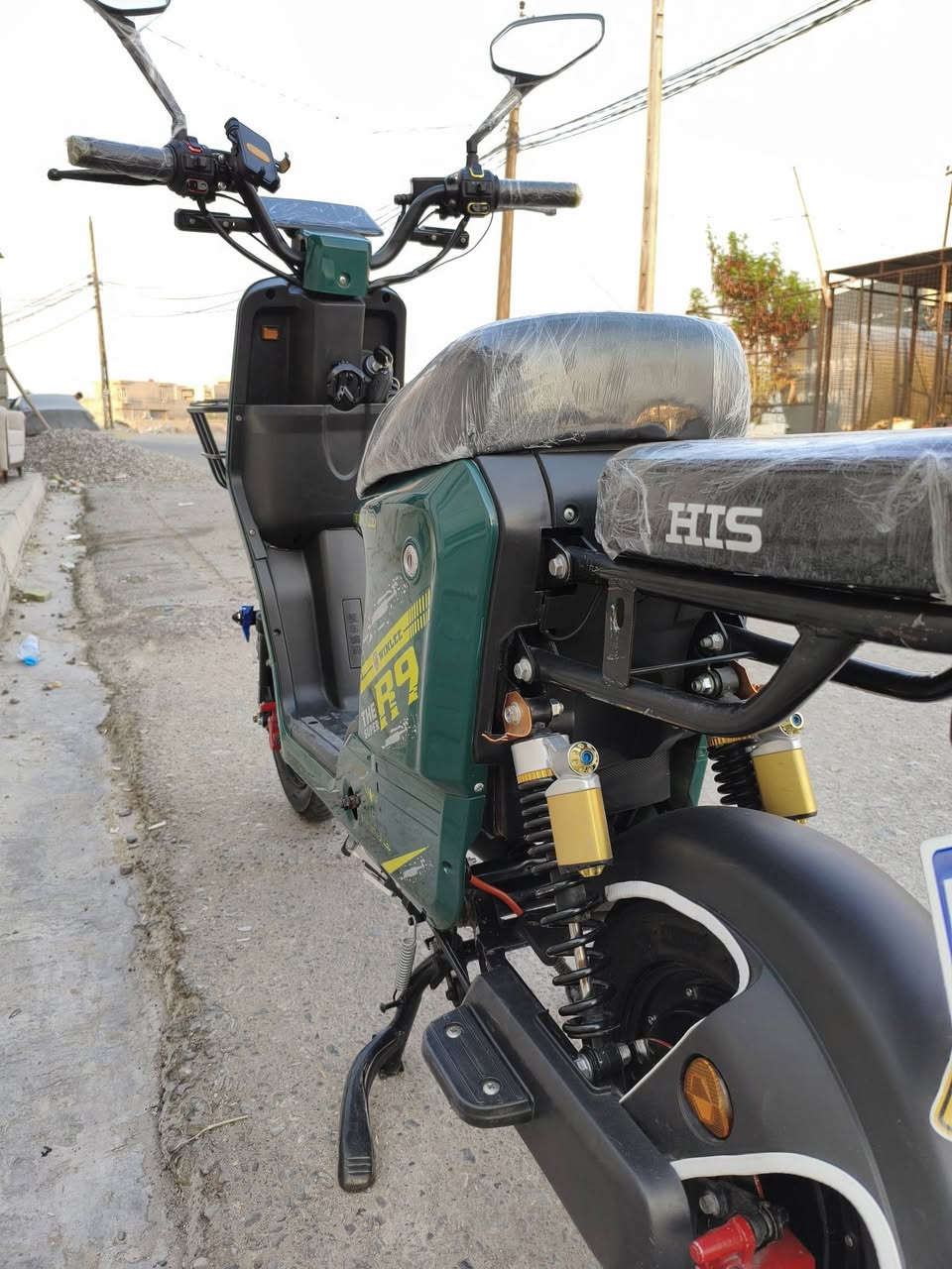 ماطور شحن 2025
R9
5بطاريات شرط فول 
تشغيل عن بعد 
بريكات هيدروليك امامي خلفي 
تايرات نضيف 
كهربائيات كله شغال 
4نمر 
دبل اشاره 
لايتات لد 
سعر 425بي مجال 
عنوان ديالى جلولاء 
***********
