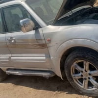 باجيرو 2002سليمانيه رقم خلفي مفقود مع السنويه وكامله معاملتها بمرور سل...