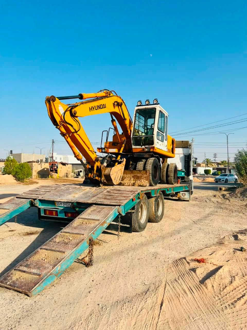 حفاره هونداي محرك كمنز 4 سوبر 
دبل مضخه 63 بم مشي 107
بدون رقم تكدر ترقمها
خفيف ثكيل ميلان 
مأسسه نقار 
السعر 89 $
 ***********
