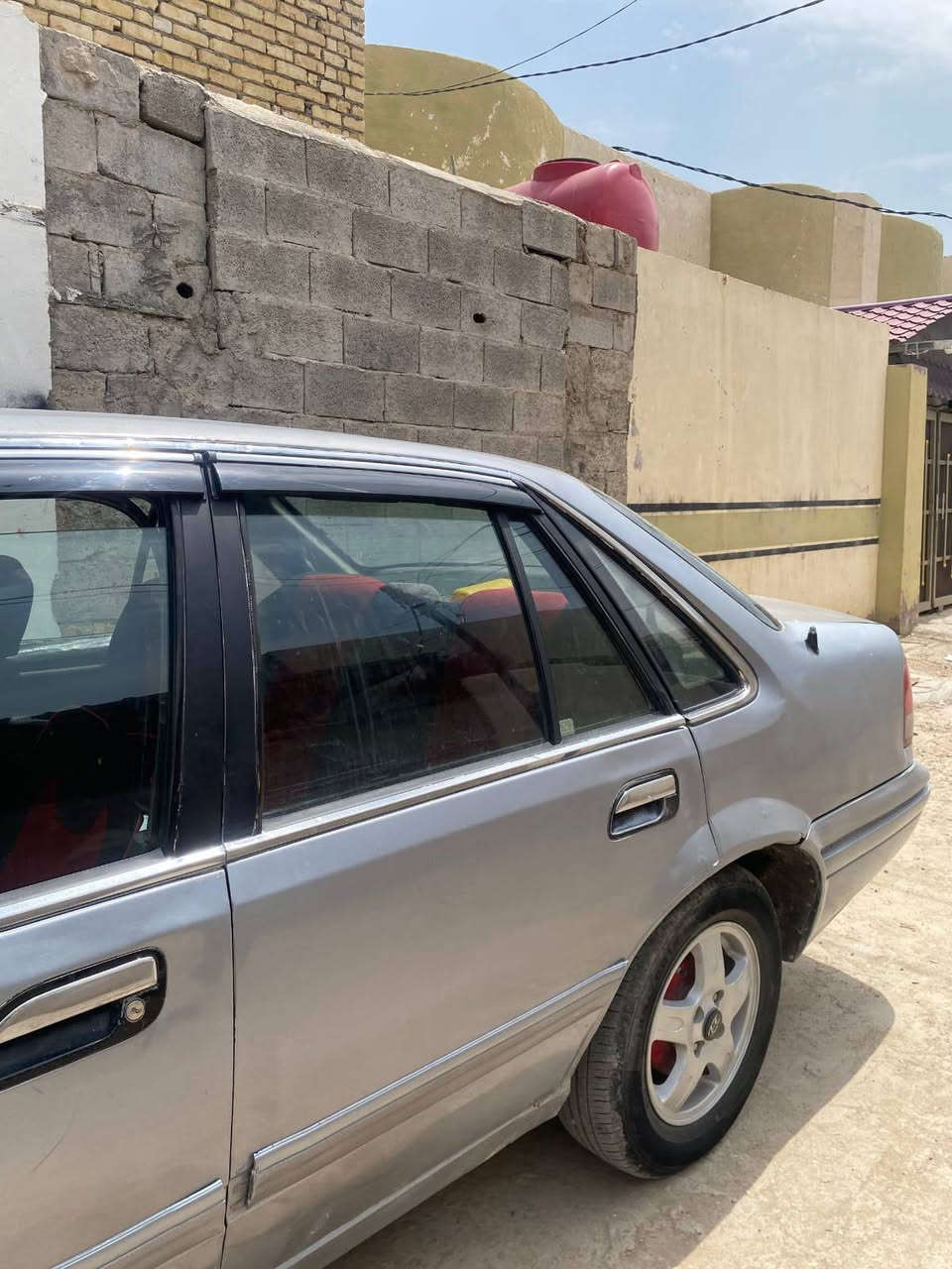 سلام عليكم للبيع فقط برنس دايو فراشه موديل 95  ( ب22 وبيهه مجال قليل ) حك الجيه  ✋🏻
تخم تاير جديد  ✅
كهربائيات شغاله ✅
نوزلات جديد ✅
كير ومكينه خير من الله  وين متريد اطلع بيهه ✅
حداديتهه زينه وتمشيك نص عمر ✅
غرفتهه نضيفه  وبيهه تلحيضات بسيطه ❕
السياره  معروضه بلاشش بسبب ضروف خاصه ❕
للاستفسار  ***********  السياره مكانهه بواسط  ❕
