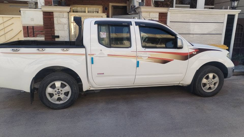 بيكب نيسان نيفارا ٢٠١٢ رقم بغداد انكليزي باسمي محرك بلادي لاتبخير ولا تنقيص كير اوتماتيك تبريد ثلج كهرباءيات شغاله تخم تاير باتري جديد شاشه كبيره كامره
 مصبوغه عام متجايه علي صفحه السايق
السعر ٨٠
مكاني بغداد
***********
*********** بغداد, العراق
