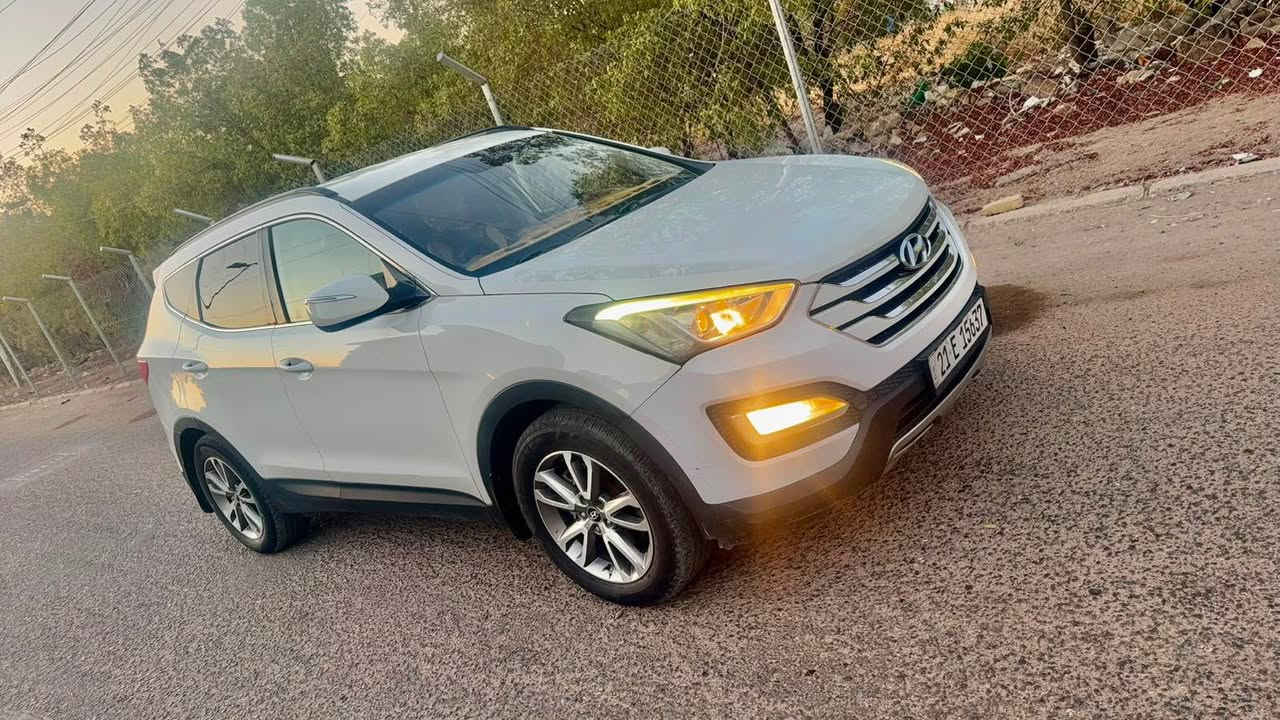 سنتافيا 2013 خليجي  شكل 2014
السيارة مكفولة عدى كصه البنيد السونر موجود مع الصور
داخل مغلف كله 
كامرة
 شاشة أندرويد كار بلي
4 سلندر  دوش
7 راكب
ثلاث قطع تبريد 
اشاير بالمري 
حساسات خلفية
رقم سليمانية 
مكاني بغداد شارع فلسطين *********** بغداد, العراق
