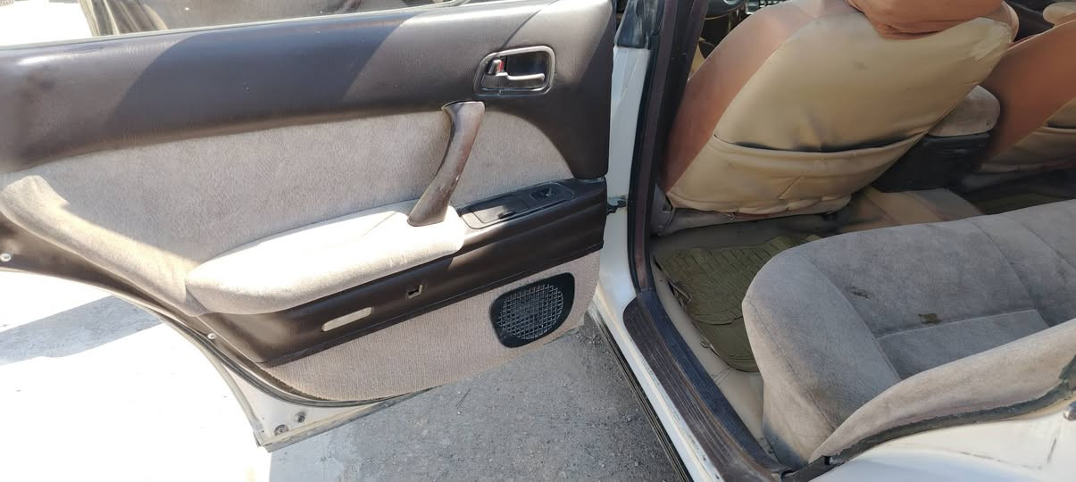 سلام عليكم بطه ٩٥ فصل مكفول كص ونقل وشرعيات  مستعجل على البيع ***********سعر 40 قفل المكان السماوه الرميثه
