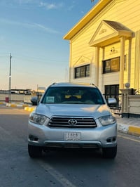 هايلندر XLE • ٢٠١٠ • وارد امريكي