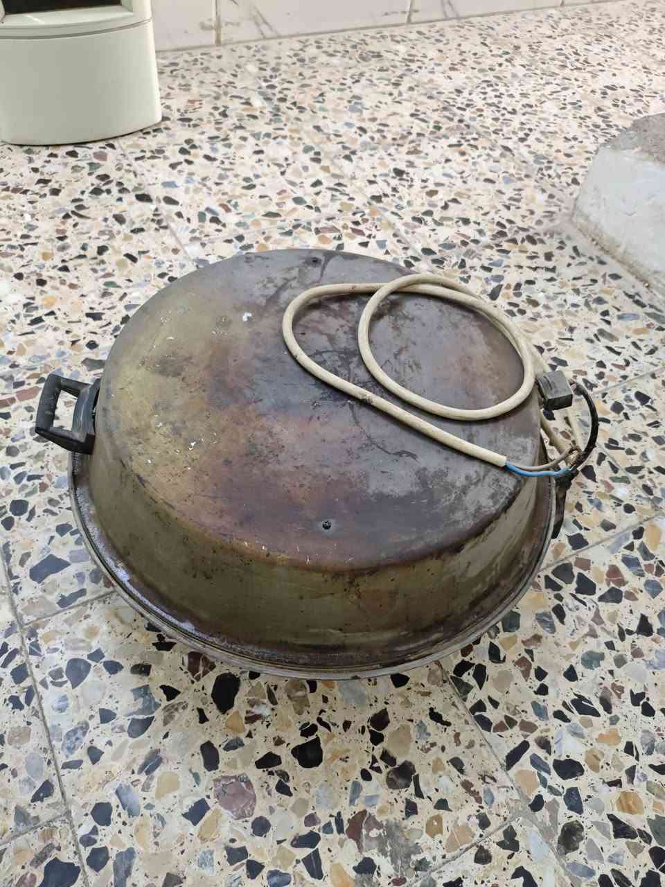 شاشه ٤٣ • براد شغال • تنور كهربائي