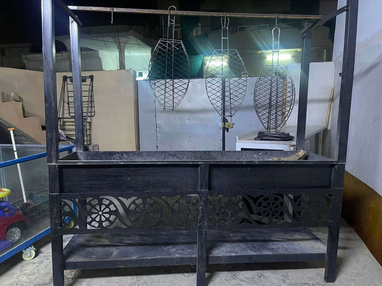 السلام عليكم غراض للبيع منقلة سمج فحم وحوض مستعمل اقل من شهر للاستفسار اتصل ع الرقم ***********
