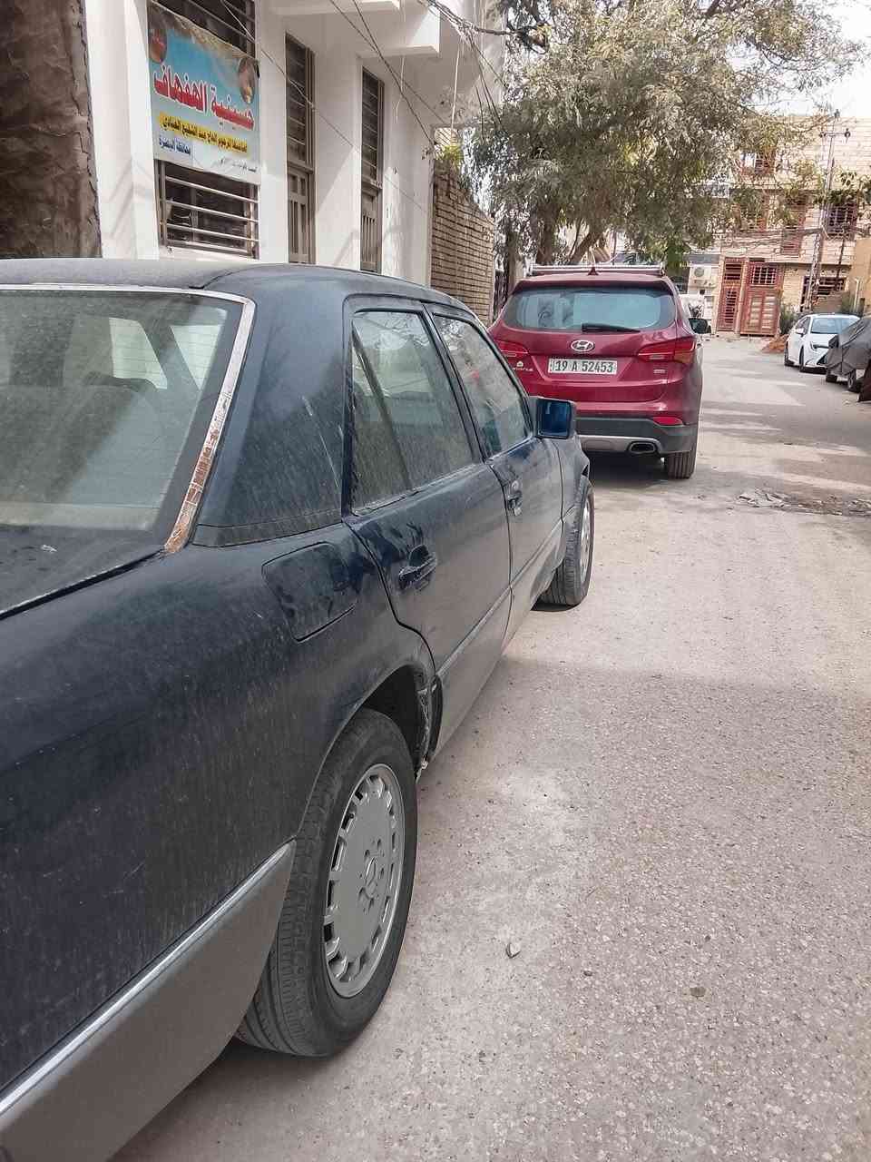 سلام عليكم ورحمة الله وبركاته 
سياره للبيع فقط 
مارسدس دب 
محرك وكير محور VVT ثنين ونص 
فيشه وحده كهربائيات جاهزه رقم انبار مداور شرط سنويه ساقطه مكاني نجف سياره مكفوله من الضربه القويه من العيب الشرعي حداديه ٥٠٪؜  السعر ٢٨ ورقه للشراي 
***********
موجود واتساب .
