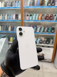آيفون ١٦ بلس • ٢٥٦ جيجا • بطارية ٩٩٪