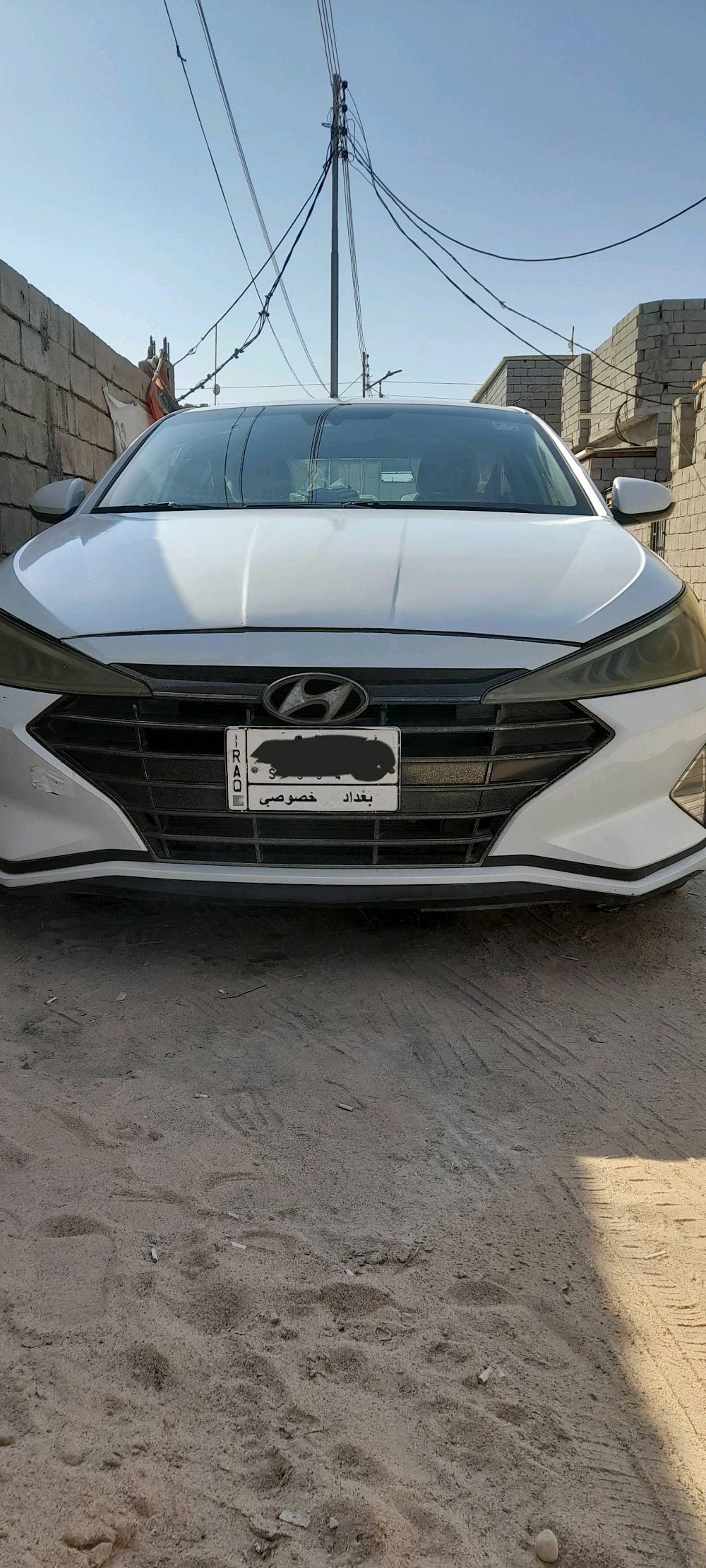 النترا 2020 وارد امريكي مكينه 2000 دوش كير AT رقم بغداد معوقين لون ابض صدفي حادثها بمريكا جهة اللايت الايمن مبدل بنيد والمدكر راجع نفسه ع البارد وبيها بارد اماكن صغيره هنا بالعراق السياره تبريد تدفئه سياقه ذاتيه شاشه كبيره السياره حلوه السعر 125 وبيها مجال للاستفسار الاتصال على الرقم ***********