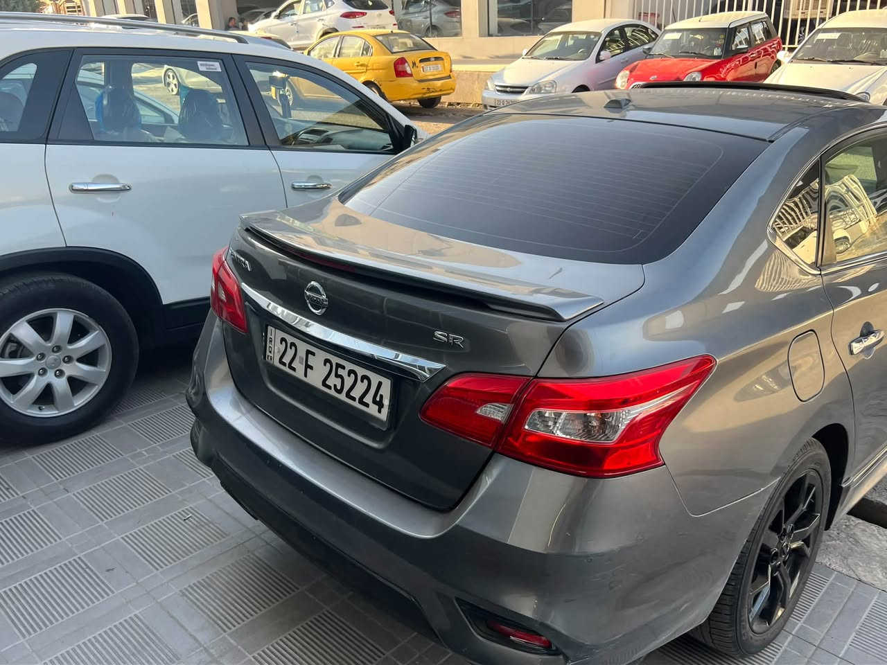 السعر 85 ورقة
نيسان سنترا 
للبيع أو للمراوس 
2017 
فول مواصفات
SR
كشن جلد
رقم جديد
سنويه هزة جديدة 
سيارة جاهزة 
بصمة 
سلايت
تدفئة+تبريد بل كشن 

نضام ECo +sport
ضررها 4 قطع صبغ بلا دواخل
للاستفسار غير متواجد خاص فقط اتصال على الرقم
***********
