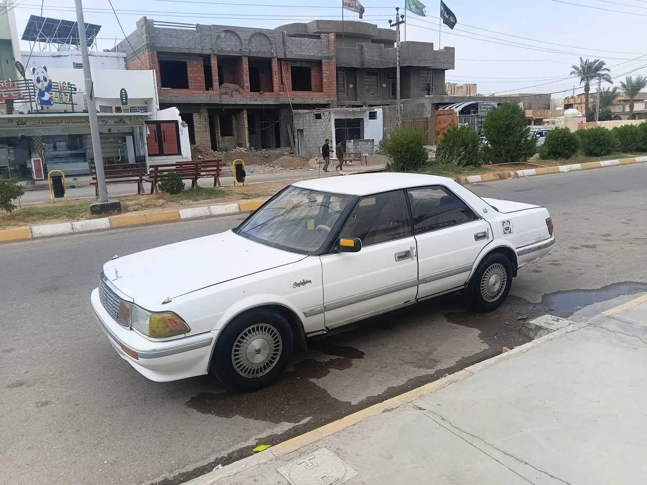 البيع تيوتة هرتوب موديل 1992،سنوية الى 2029،رقم بغداد،، شرط تحويل صافية كلشي ماعلية،، مكينة بطة 250،كير اتو خير من اللة،، سيارة جهازة من كلشي مذب علية الف سيارة الاظربة ولا صبق ولا خياس بعدة بلاد،، كهربائية كل شغالة تواير جديدة تخم اسبيرة،، صدر جديدة،، يعني شغل توانس بية،، فخامة بعد،، سعرة 29ورقة، بية مجال الطبين،، ستفسار اتصل ***********،، العنوان ديالى المقدادية،، سيارة تقفل على رموت،،  مسجل دمام قرص،، تبريد جان شغال فجة طفة يرادلة شي قليل دب علية يشتغل،، مرواس ينطيني فرق عادي
