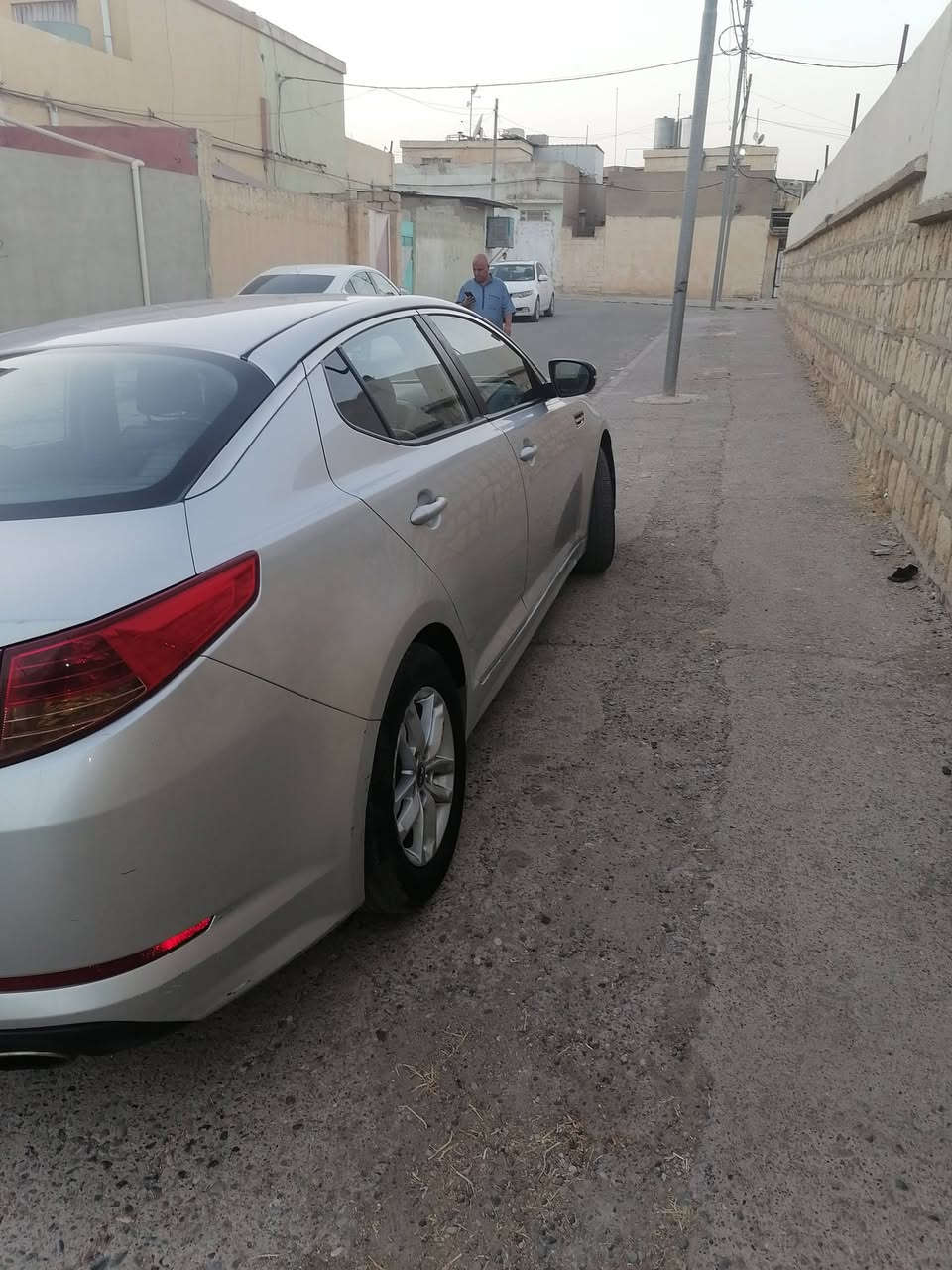 اوبتما ٢٠١١ بيها ٣قطع صبغ جاملغ يمين وبوند وبيها باب السايق محرك دوش شرط تبريد قطعتين ثلج شرط التحويل والغرامات
السعر ٧٥وبيها مجال وماكو اوبتما بهذا السعر
***********
***********
