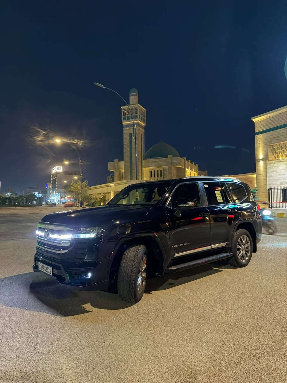 لاندكروز ٢٠٢٤ • محرك ٤٠٠٠ • مشي ١٥٠٠٠
