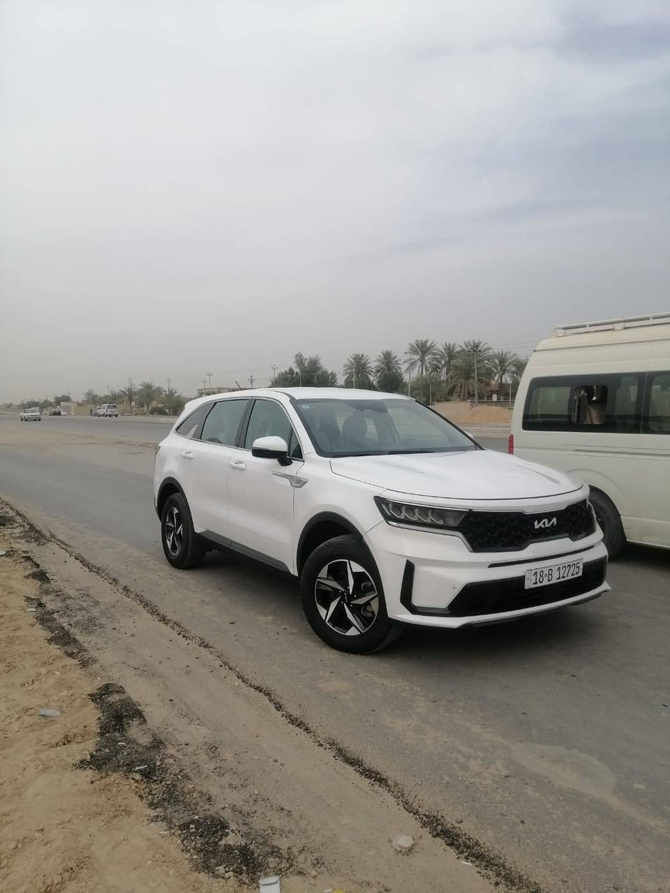 السلام عليكم
سورنتو ٢٠٢٢ رقم بابل الجديد وارد امريكي بيها جاملغ وبنيد 

ماشيه ٤٨ الف كلش جديده خلاص مابيها نقص كلبسة 

للمراوس شعندك دزلي خاص للمراوس 

بابل المسيب المكان 

،***********
