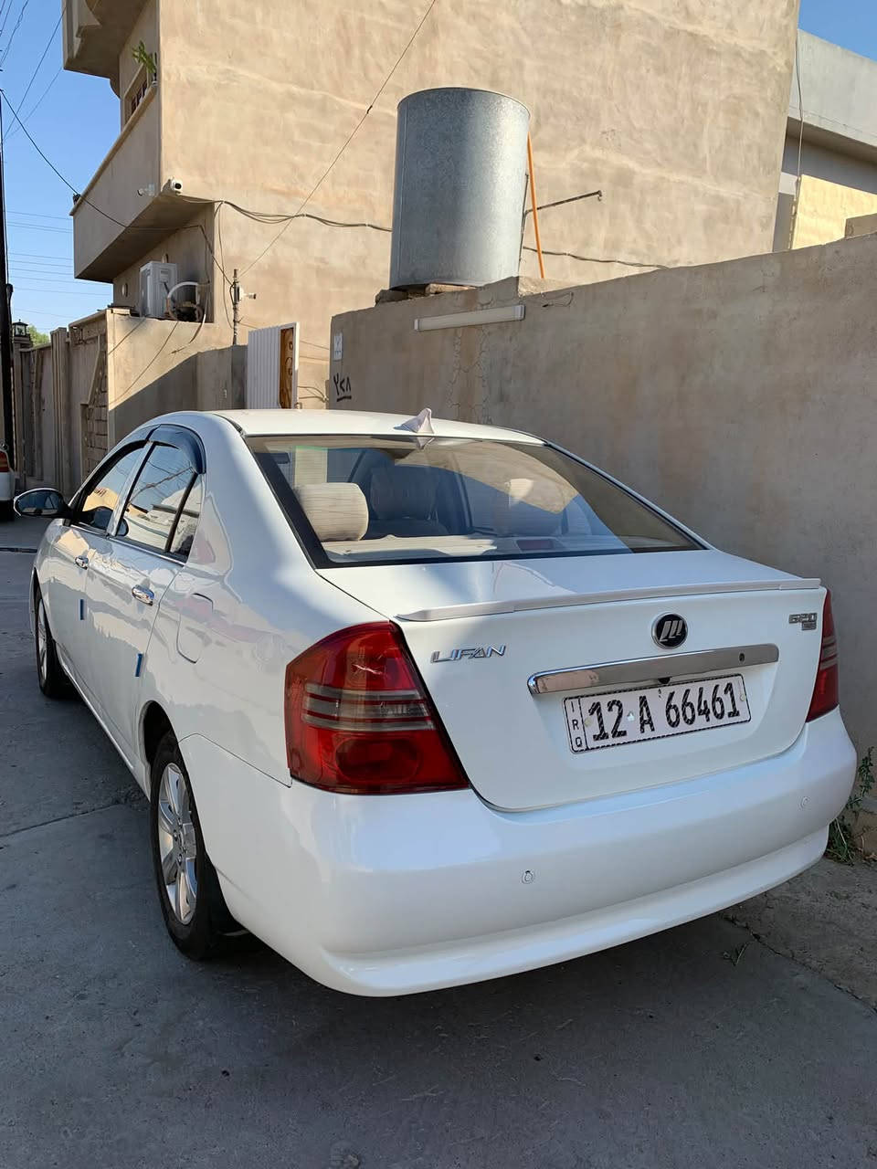 ليفان 620 موديل 2013
رقم نينوى اجنبي (ب اسمي)

كير ومحرك بلادي شرط

تبريد تدفئة شغال

كابون بيها

شاشة وكاميرا دواره

طخم تاير جديد

السيارة ما بيها صبغ فقط ملاحضات

السيارة ب اسمي شرط التحويل

 ***********
