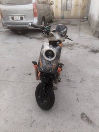 شحن x900 • يحتاج بطاريات • شغالة