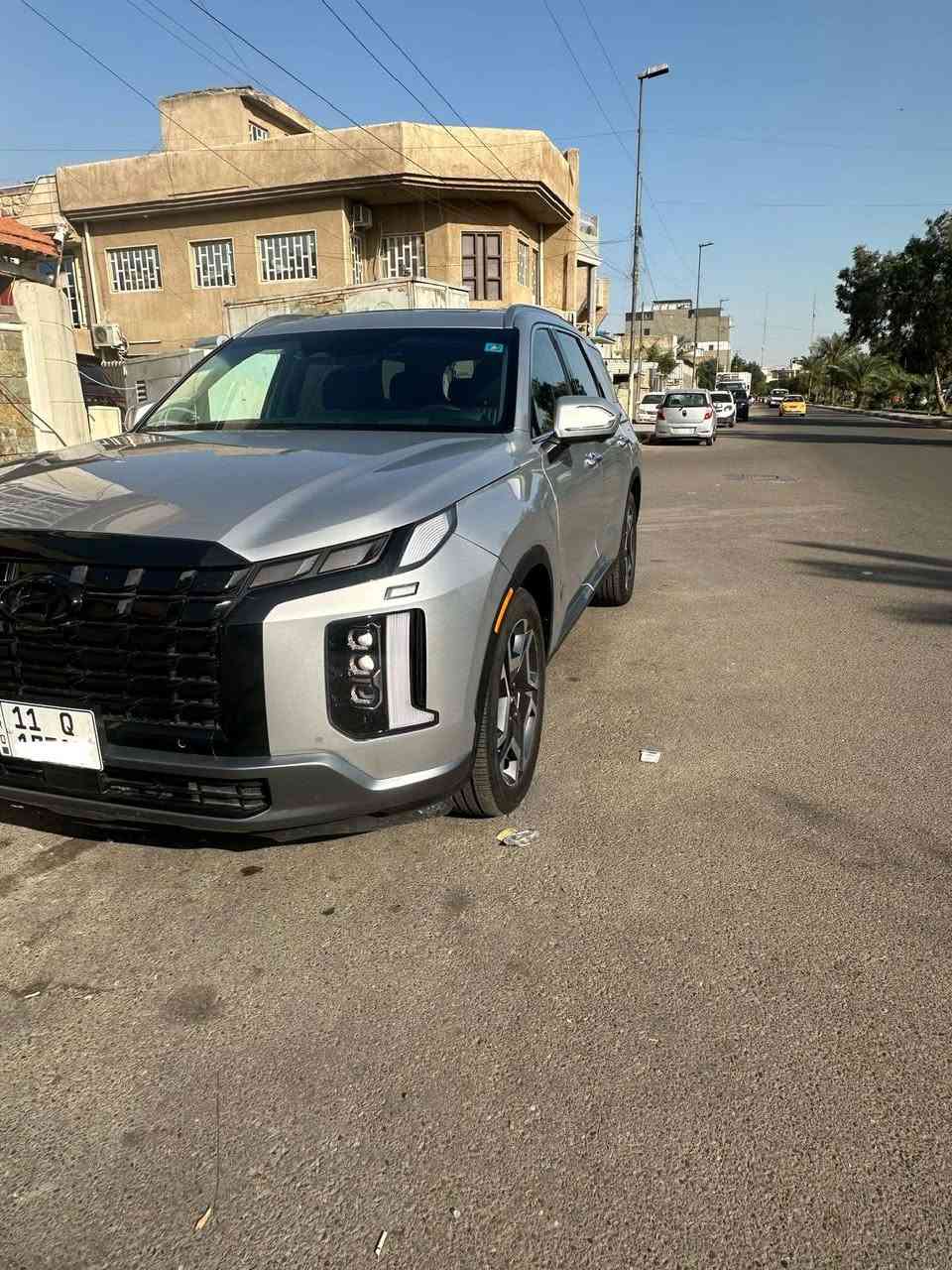 هونداي باليسايد فول لمتدد
موديل 2023فول الفول 
محرك 6 سلندر 3800 🚀
دخول جديد ( مرقم بغداد )

المواصفات فول الفول 1/1
بصمه (ابواب وتشغيل وصندوق )
 فتحتين
سلايد روف  
شاشه جبيره 
كشنات  كهربائيه   
 رادار امامي توقف ذاتي 
رادار تحديد مسار 
رادار خلفي ايضا توقف عند الخطر 
نقاط عمياء 
 قيادةذاتيه 
 حساس امامي
حساس خلفي 
 سبعه راكب 
ثلاث قطع تبريد منفصل
تحكمات فول 
انضمه قيادة خمس انضمه
 تشغيل عن بعد
 بردات خلفيه 
كل الكشنلت السياره تدفئه وتبريد
صندوك كهرباء ذكي
اوتو هولد
هند بريك بصمه 
منفصل سياحي
منافذ شحن بكل الكراسي
 ويل كب 20 
 ستيرن رجاج اثناء تنبيه
لدات امامي خلفي 
شحن واير لس 
 شفتات ستيرن
انارة ترحيب عند الاقتراب 

* بعد بيها هواية مواصفات ….
السعر 265 وبيها مجال
العنوان / بغداد الشعب
للاتصال ***********
