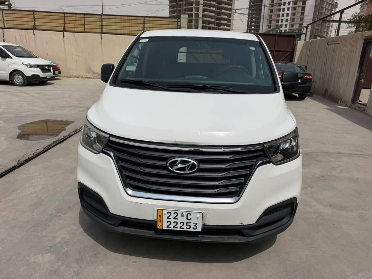 السلام عليكم
🚐 ستاركس للبيع موديل 2021

• كاز ⛽
• ماشية 107 ألف
• السيارة ما بيها أي ضربة مجرد طخات بسيطة 
• صدر جديد
• التبريد شغال ❄️
• السيارة كاملة من كلشي
• سنوية ورقم جديد
• تحويل ثاني يوم
• الفحص بيدك، تعال شوفها وافحصها بنفسك 🔍

💰 السعر: 2000$ وقابل للتفاوض بشكل بسيط

📍 المكان: بغداد – الستفار
📞 للاتصال: ***********
