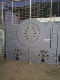 باب خارجي • حديد ثقيل • ٢٦٧×٢١٥
