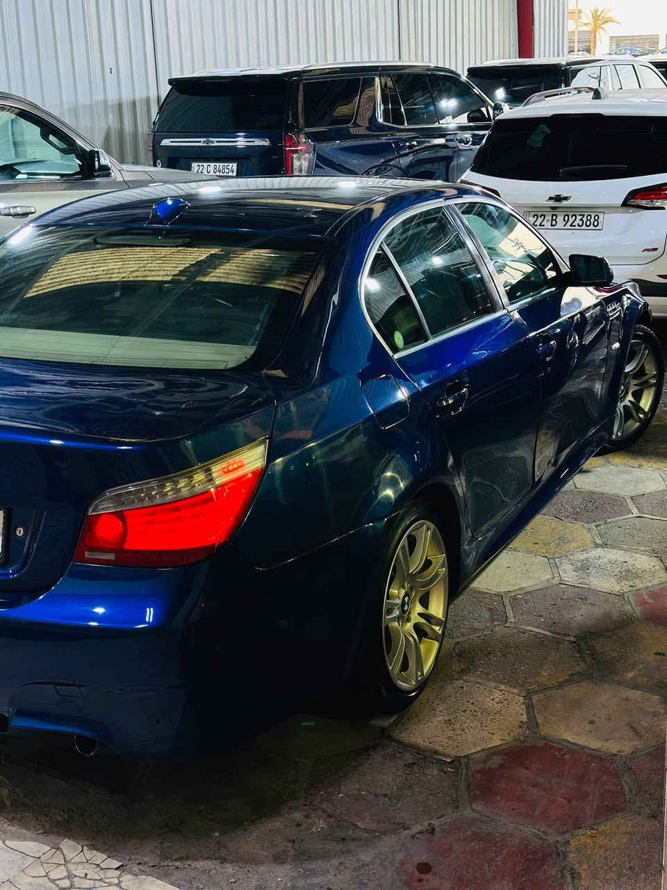 بي ام ميماتي E60 خليجي فول مواصفات لل اخير محرك بلادي 6V كير كوبرا 6 سرعات سياره جاهزه من كلشي حداده تخم تاير كير محرك تبريد كهربائيات كله شغال وجاهز مصبوغه عام جماليه فقط لا كصه ولا كلبه ولا ضربه قويه رايده 100 بيه مجال بسيط رقم بغداد تحويل ثاني يوم *********** مكاني بصره
